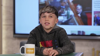 El niño de 11 años que empezó a cortar el pelo por hobby y ya sueña con tener su propia barbería