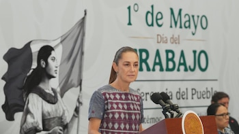 Sheinbaum presume avances de la 4T en derechos laborales, pero mujeres lideran tasa de informalidad y desempleo en México