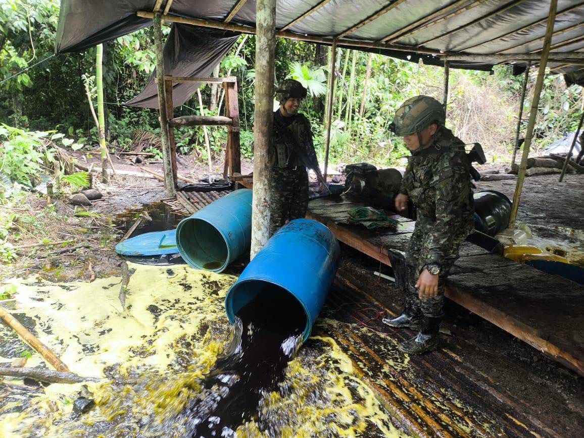 El Plan Ayacucho Plus permitió la integración del Ejército, Armada, Policía y Fuerza Aeroespacial para combatir el narcotráfico en el sur del país - crédito prensa Fuerzas Militares