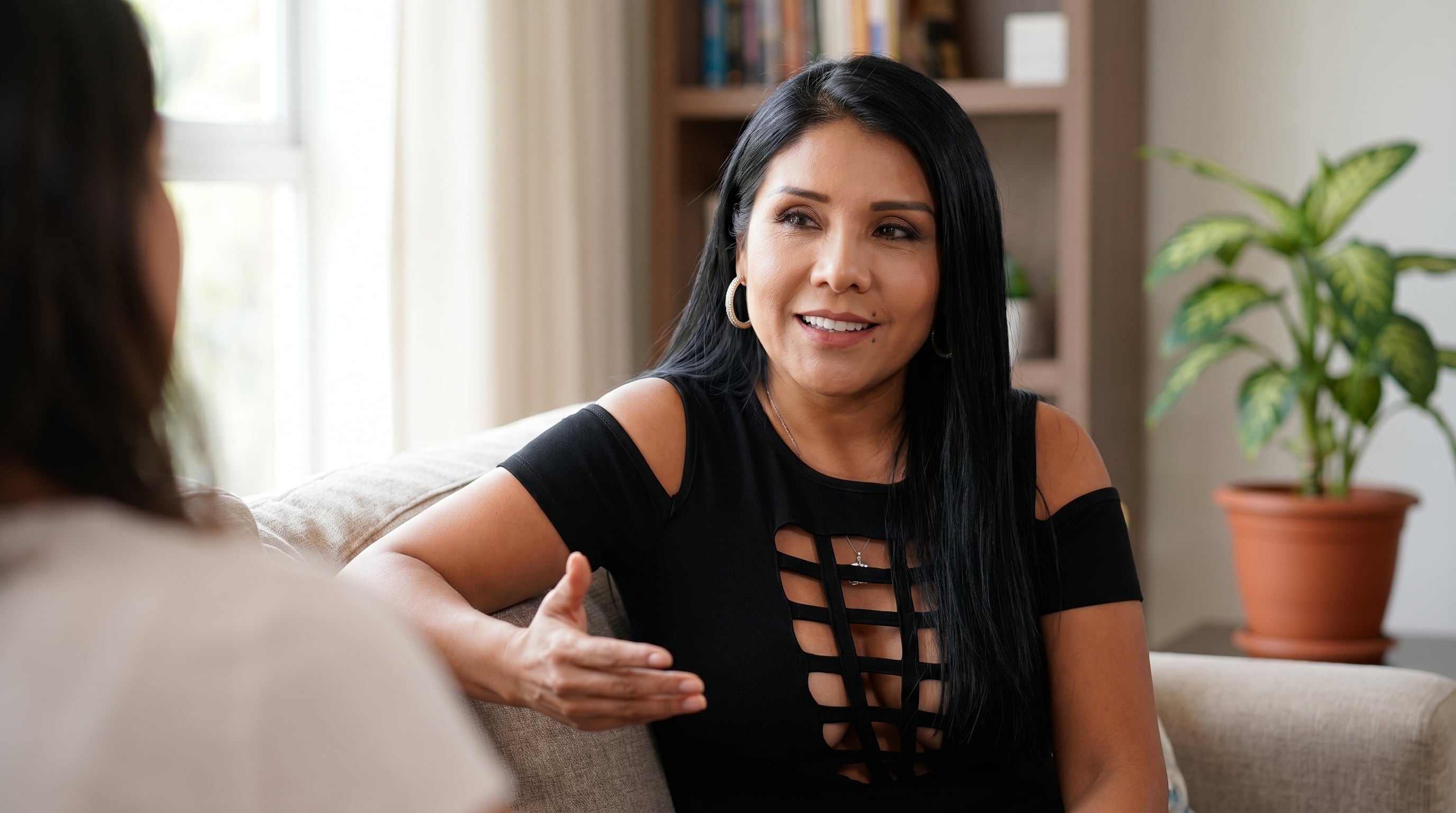 La presentadora de televisión Tula Rodríguez durante una entrevista, donde abordó el polémico informe de Magaly TV, asegurando que