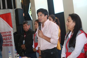 Alcalde opina sobre la ola