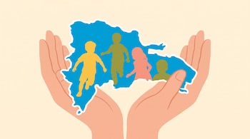Dos manos abiertas sostienen un mapa de la República Dominicana, en cuyo interior hay siluetas de niños y niñas en diferentes colores.
