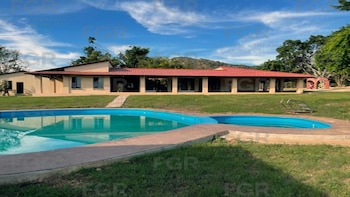 Catean inmueble en Jalisco tras