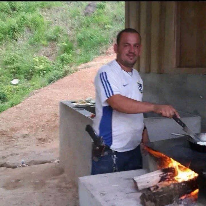 Organismos de inteligencia describen a Heber Argueta como un operador “violento, calculador y de sangre fría” dentro de estructuras criminales que operan en el norte de Honduras. (FOTO: Tu Nota)