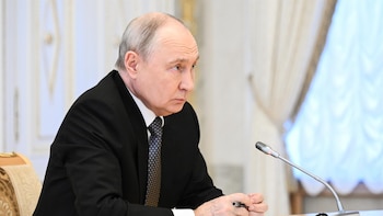 Putin anuncia que en "dos o tres días" parte el primer petrolero ruso a EEUU como parte del acuerdo energético