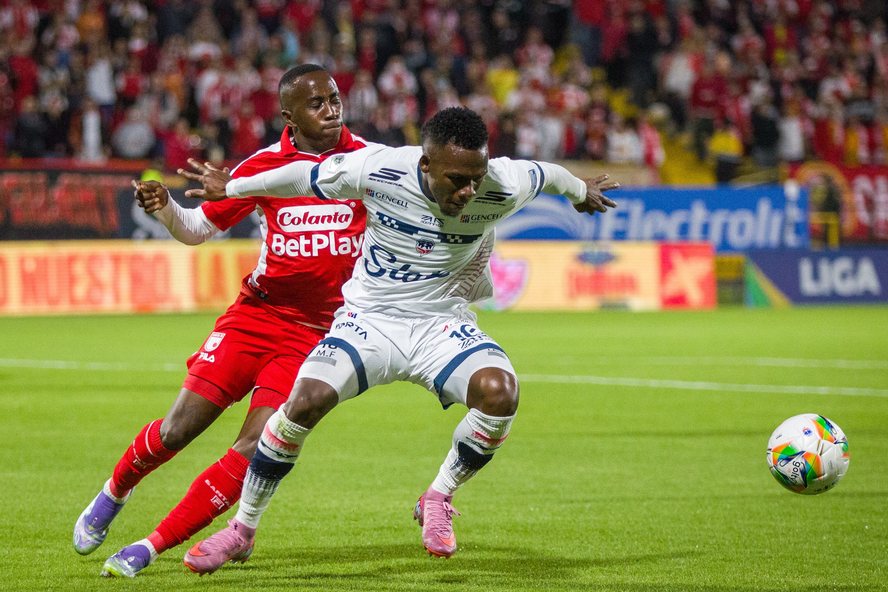 Santa Fe rescató un punto ante Fortaleza CEIF en el duelo adelantado por la fecha 9 - crédito Colprensa