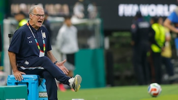 El Mundial 2026 no tiene piedad con los entrenadores: Bielsa, Koeman y Beccacece, los últimos en decir adiós