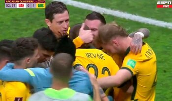 Irvine marcó el primer gol