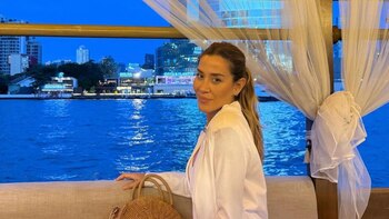 A semanas de volver de