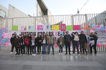 Las familias de las víctimas