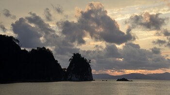 Las islas Oki se encuentran en el Mar de Japón, a unos 50 kilómetros de la isla principal. Fue designada geoparque por la UNESCO en 2013. Tokio acaba de encontrar más de 7.000 islas "nuevas" que suma a su territorio (Getty)