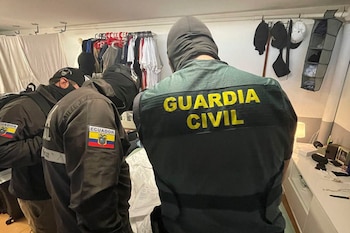 La supuesta intervención de organizaciones ecuatorianas en el trasfondo del homicidio incrementa el análisis de la expansión de grupos internacionales y el impacto en la seguridad pública local - crédito Guardia Civil / EFE