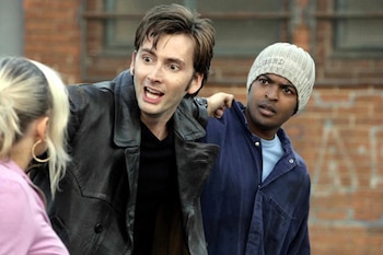 Noel Clarke, actor de “Doctor Who”, fue acusado de seis delitos sexuales