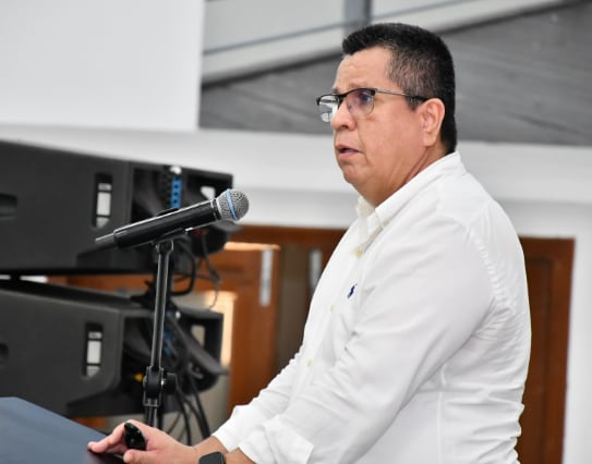 Torres aseguró que “el rector de la Universidad de Córdoba no es un impresentable, es un ser humano que tiene dignidad y merece respeto” - crédito @unicordoba_colombia/Instagram