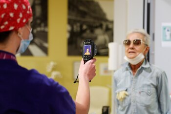 El personal tiene que ser