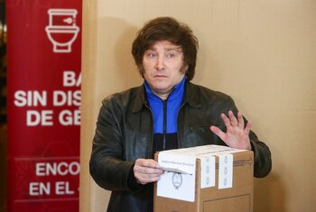 Milei votó en el barrio