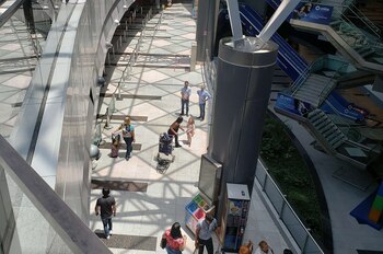 Fotografía general de un pasillo