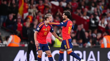 Crónica del Inglaterra - España: 2-3