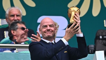 Infantino ofrece a Marruecos la final del Mundial 2030, según The Times