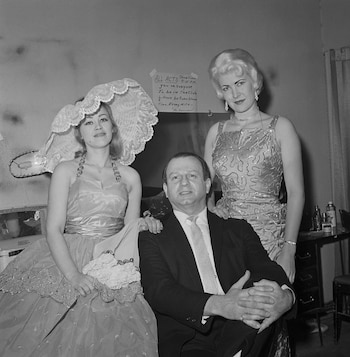 Jack Ruby junto a dos