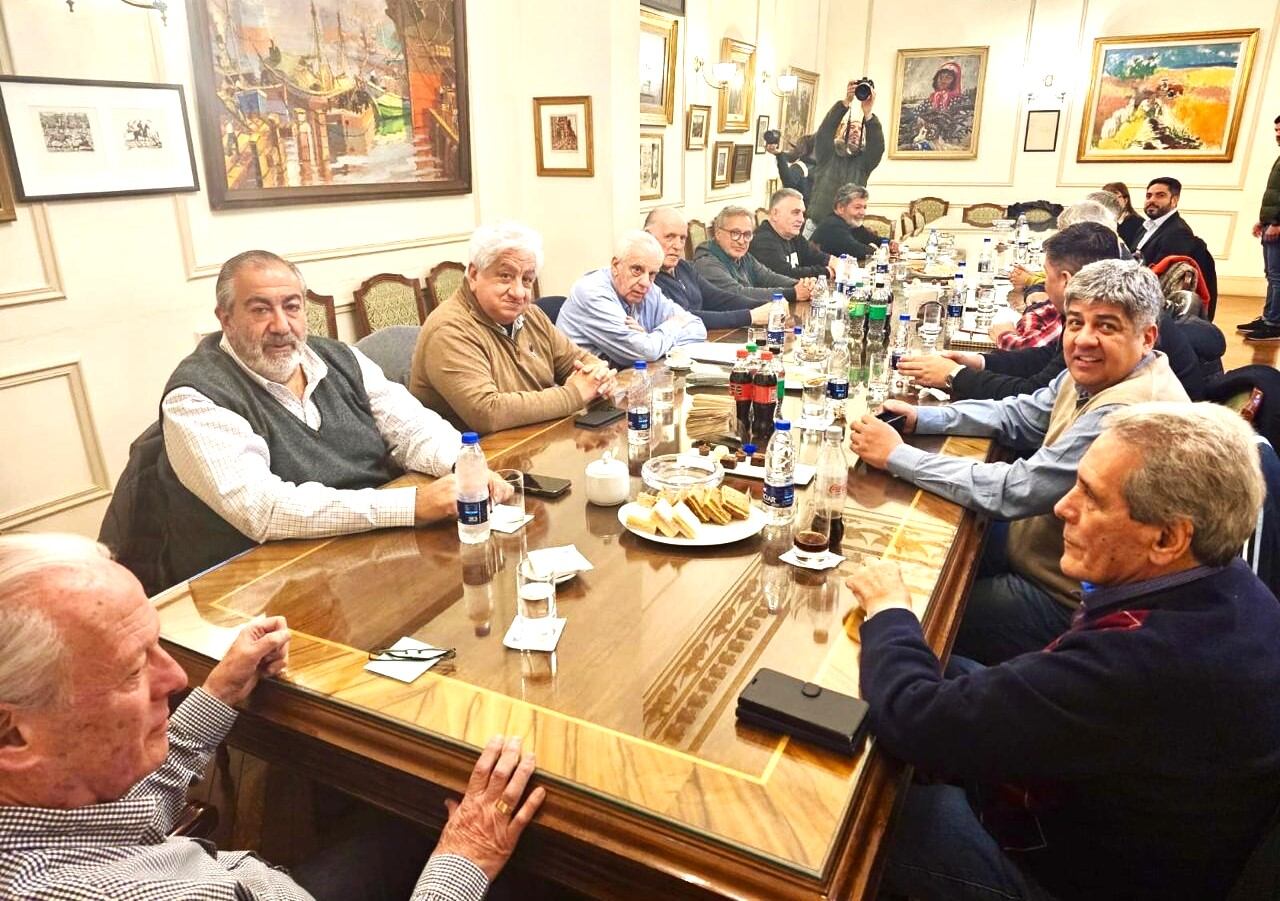 La mesa chica de la CGT recibirá este martes a Hugo Moyano en lugar de su hijo Pablo