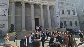 Los diputados desalojan el Palacio del Congreso en un simulacro de emergencia realizado "a la perfección"
