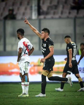 Jesús Castillo anotó gol en