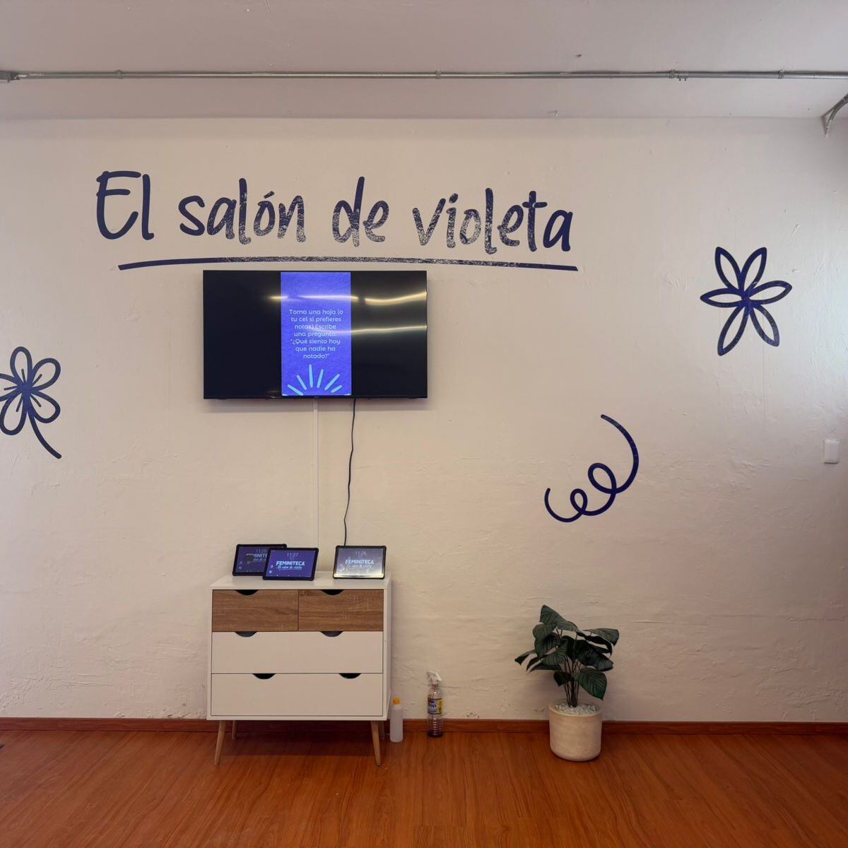 El objetivo es acompañar a adolescentes y ayudarles a obtener productos de higiene menstrual ((Instagram/@sectrabajo_jalisco))