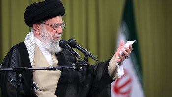 El régimen de Irán exigió