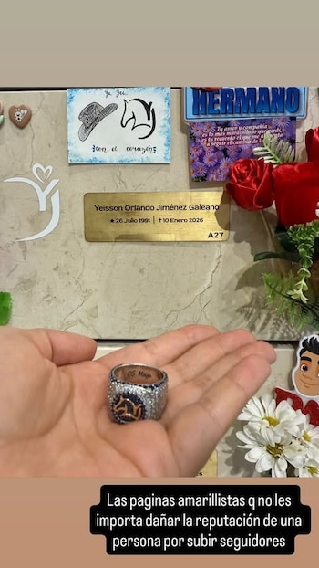 Lina Jiménez, hermana del cantante, atacó con severidad a los medios de comunicación que difundieron sus presuntos nexos con alias Mison - crédito @linajimenez.g/Instagram