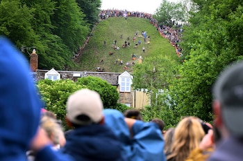 Carrera del queso rodante 2025