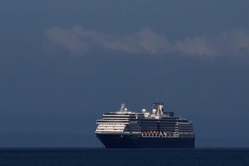 MS Westerdam llegando al puerto
