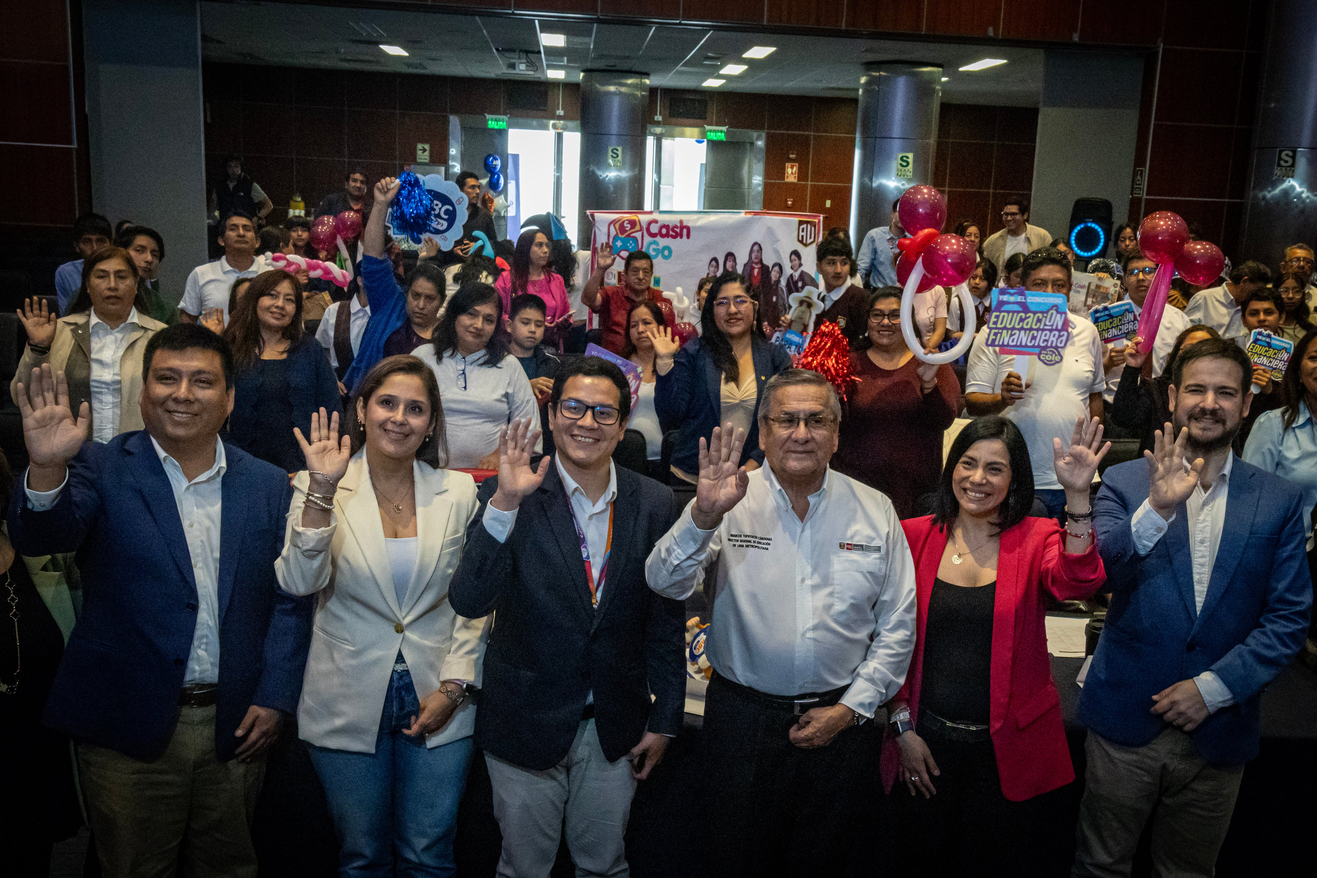 Concurso Educación Financiera en tu Cole, organizado por Asbanc en alianza con el BCP e implementado por Instituto Apoyo. Foto: Infobae Perú