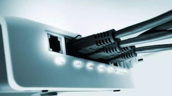 El puerto del router donde conectas el cable de red puede no ser el correcto