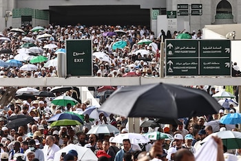 Más de un millón de musulmanes inician peregrinación a La Meca en plena negociación de paz en Oriente Medio