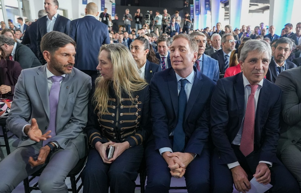Maximiliano Pullaro impulsa la participación de pymes en el RIGI
