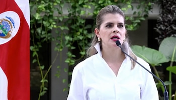 La presidenta Laura Fernández afirmó que la violencia en Cartago ha llegado a tal nivel que escucha balaceras durante la noche desde sectores cercanos al lugar donde reside. Crédito: Captura Presidencia de la República