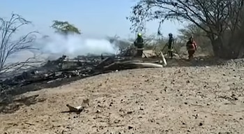 Los cuerpos de las 13 víctimas del accidente aéreo en Nasca serán trasladados a Lima después de culminar las diligencias de identificación y los procedimientos médico-legales en Ica - Créditos: Captura de pantalla de Panamericana TV.