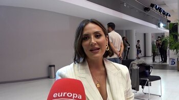 Tamara Falcó echa una mano a la Asociación Mensajeros de la Paz en madrid para enviar material a Valencia