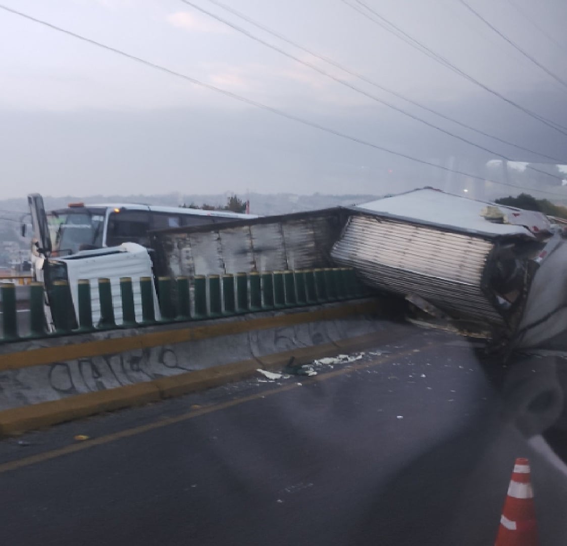 choque Chamapa-Lechería Atizapán Edomex (especial)