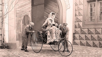 Dos años después de registrar