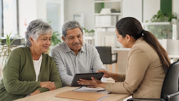 INAPAM ofrece empleos para adultos mayores de 65 años: requisitos y cómo registrarse