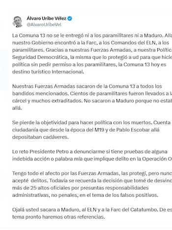 Álvaro Uribe defiende su gestión