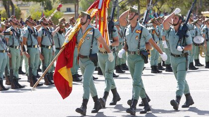 Este es lo que cobra un legionario en España en 2024: sueldo, trienios y pagas extraordinarias