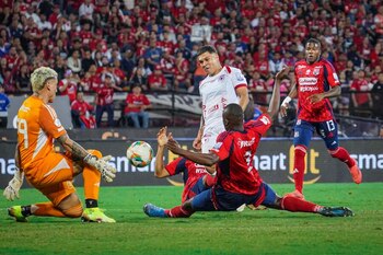 El cuadro escarlata espera cerrar el campeonato con una victoria, mientras que Medellín quiere asegurar la localía en la gran final de la Liga Betplay - crédito David Jaramillo / Colprensa