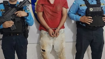 Crimen en Colón: arrestaron a un salvadoreño tras intentar ocultar el cadáver de una mujer en una finca de Honduras