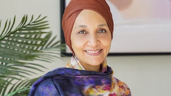 La escritora sudanesa Leila Aboulela,