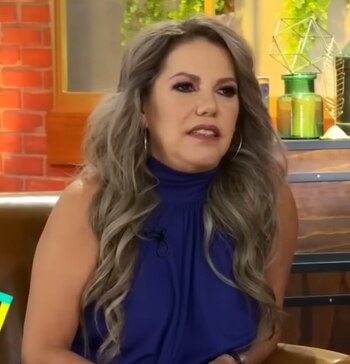 Mary inició su relación laboral