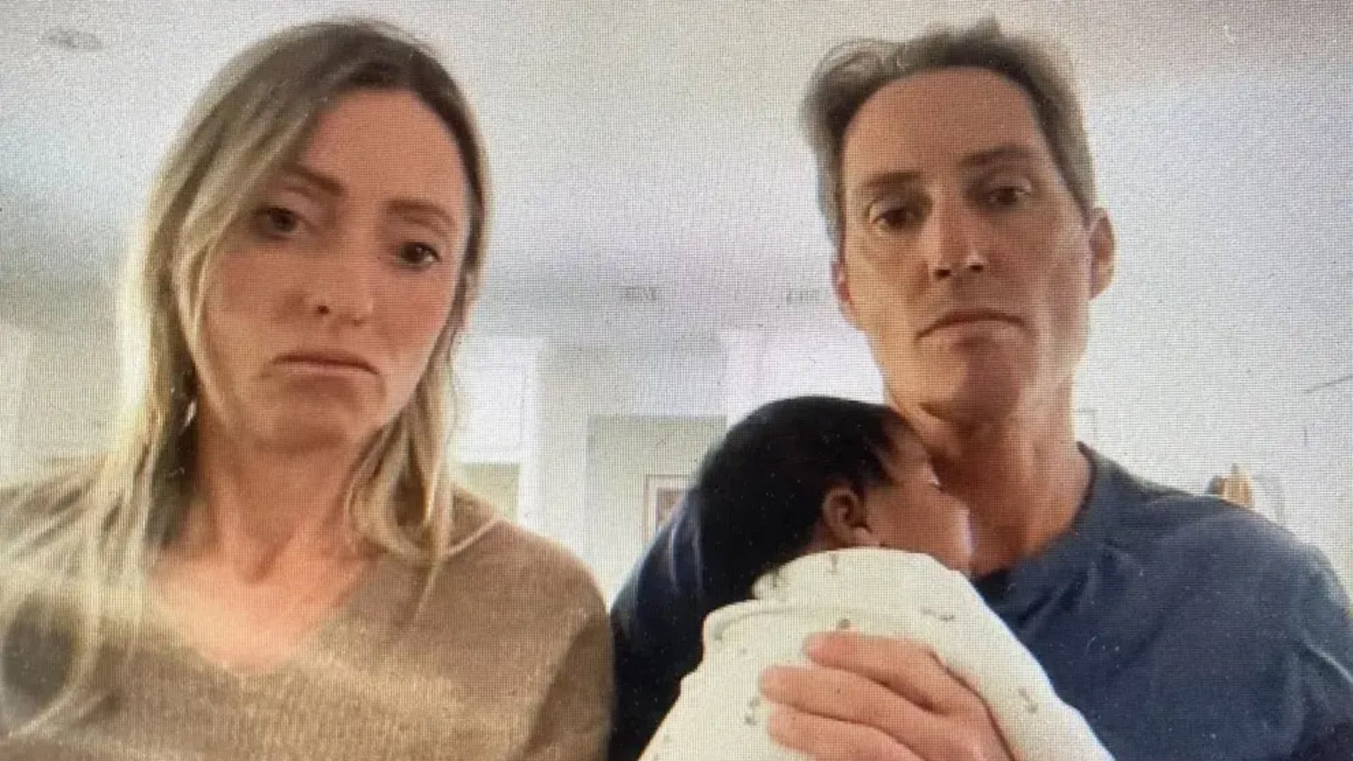 Tiffany Score y Steven Mills afirmaron que su prioridad es el bienestar de Shea y ratificaron el vínculo emocional que construyeron desde el embarazo