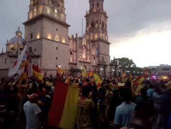 Algunos ciudadanos llevaron cubrebocas e